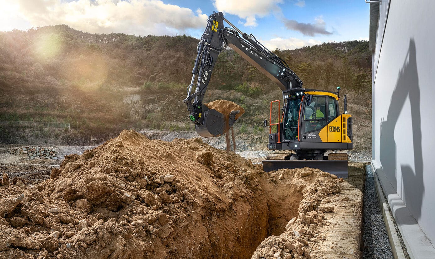 ECR145 Redefine Excavator Excellence